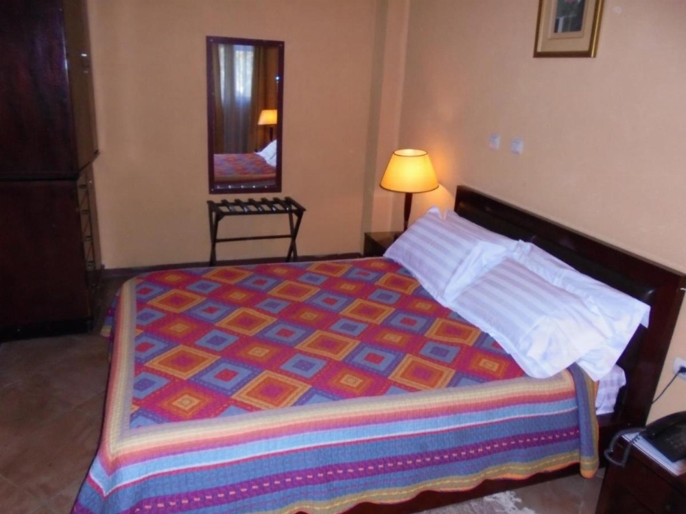The lions den hotel Image 30