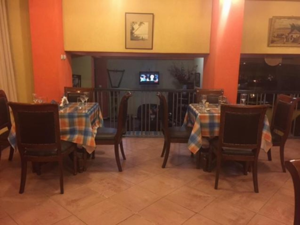 The lions den hotel Image 31